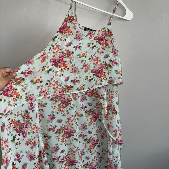 Almost Famous High Low Floral Spaghetti Strap Woman’s Top Size S Mint Green - Picture 4 of 6